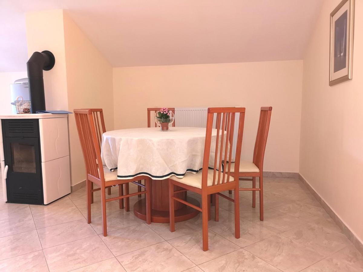 Apartments With A Swimming Pool Banjol, Rab - 11382 외부 사진