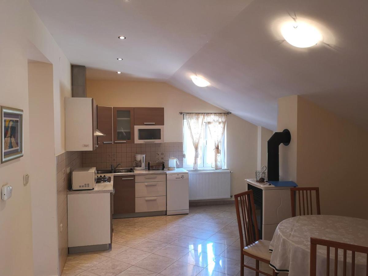 Apartments With A Swimming Pool Banjol, Rab - 11382 외부 사진