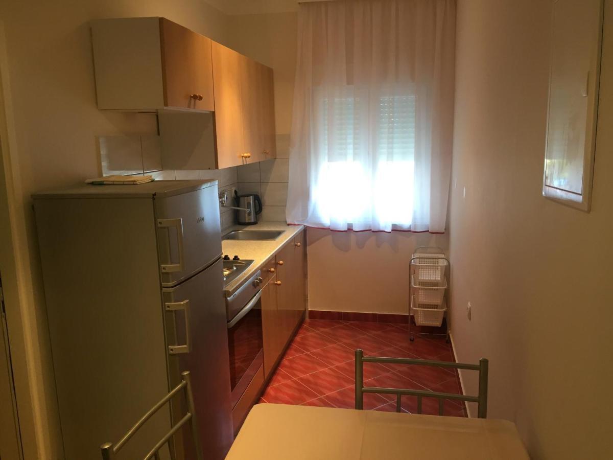 Apartments With A Swimming Pool Banjol, Rab - 11382 외부 사진
