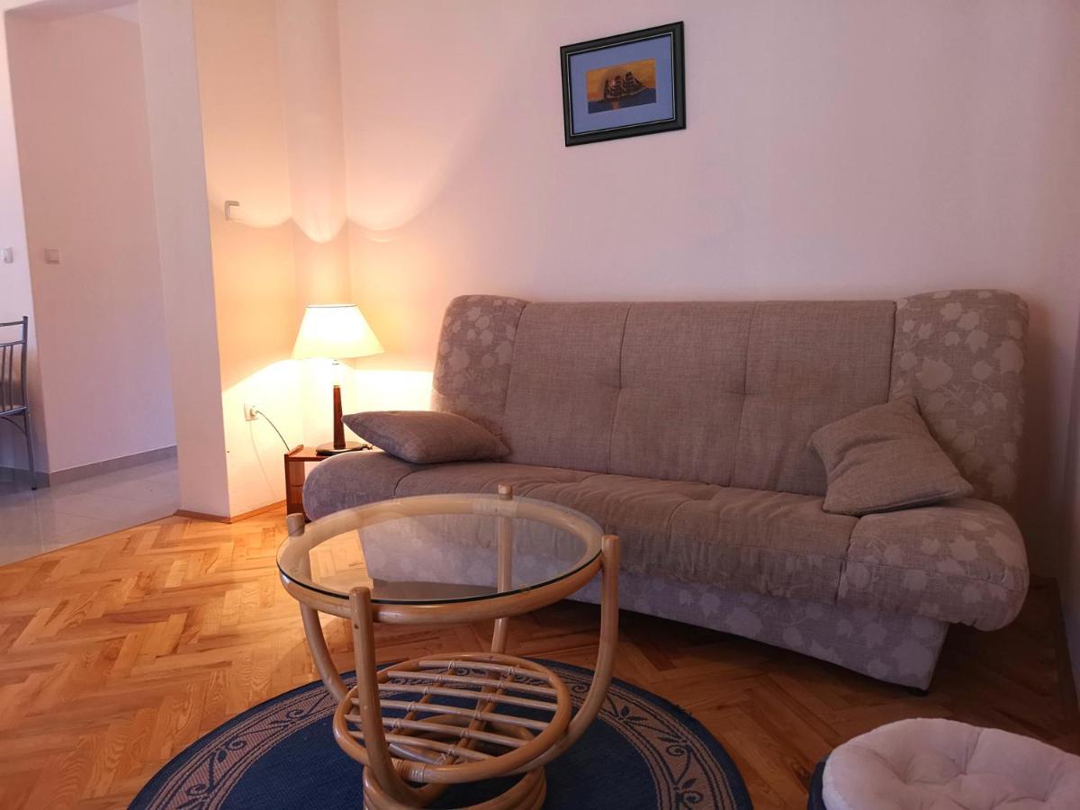 Apartments With A Swimming Pool Banjol, Rab - 11382 외부 사진